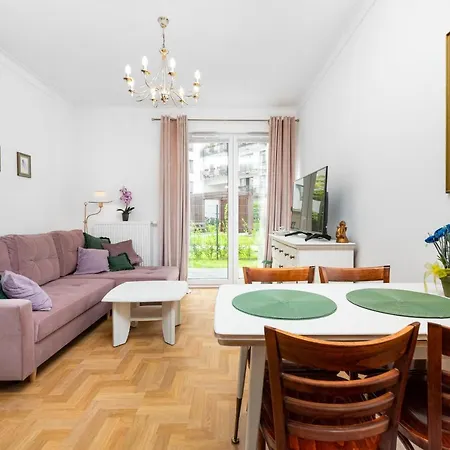 Sw. Stanislawa 1 By Homeprime アパート ワルシャワ