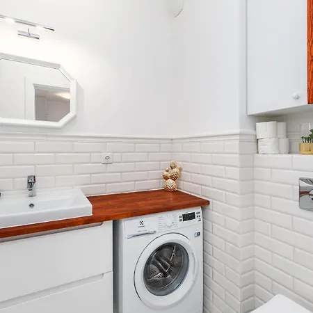 Sw. Stanislawa 1 By Homeprime * ורשה